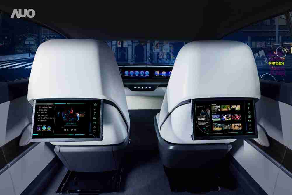2468BET新一代Smart Cockpit 2024，，，以Micro LED先进显示技术优势，，，，创建〝可卷式后座娱乐显示器〞，，仅在互动时才显示出所需画面及信息，，扩充更丰富的娱乐和交互信息服务，，，，获国际奖项荣耀
